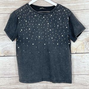 O. fifth | Acid Wash Pearl Beaded T-Shirt